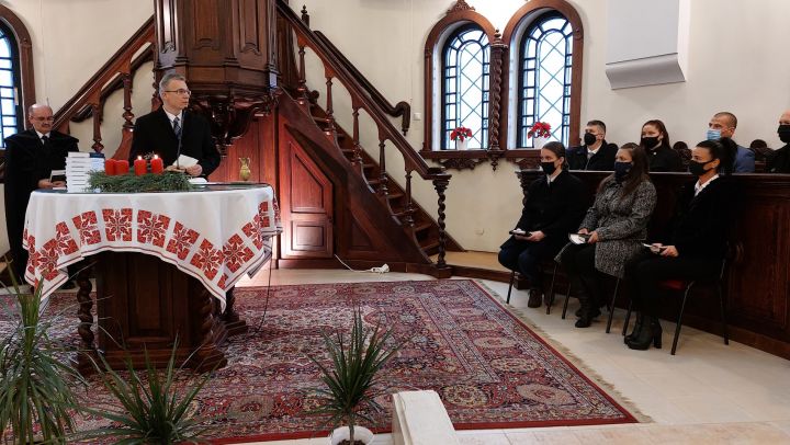 Felnőttek keresztelése és konfirmációja