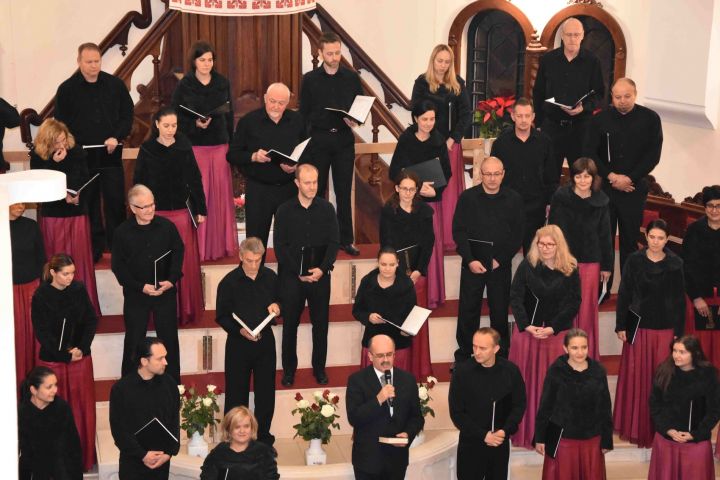 A Nyíregyházi Cantemus Vegyeskar szolgált gyülekezetünkben