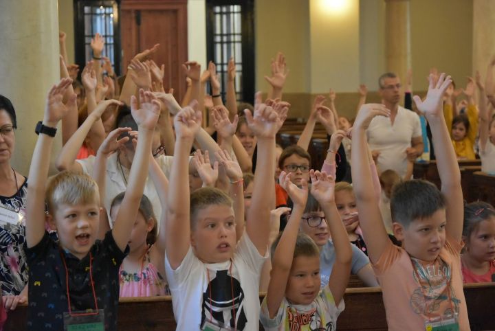 RendezŐ - 5 Napos Klub 2022.