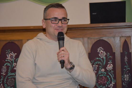 Pályaorientációs kerekasztal fiataloknak 1. Pályaorientációs kerekasztal fiataloknak 1.