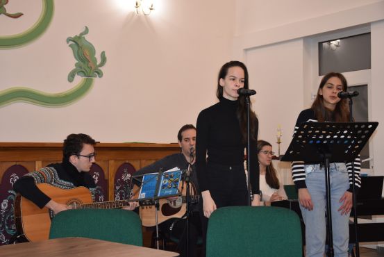 Pályaorientációs kerekasztal fiataloknak 1. Pályaorientációs kerekasztal fiataloknak 1.