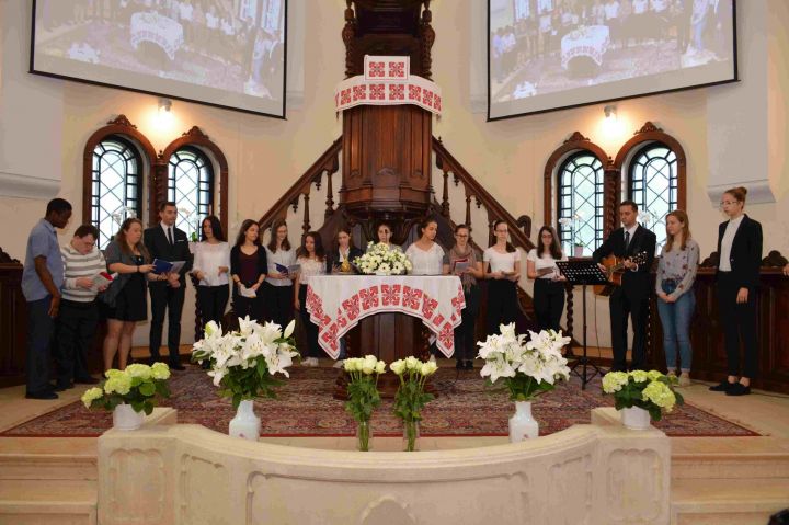 Istentiszteleten mutatkoztak be gyülekezetünk ifisei