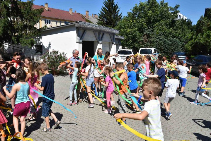 5 Napos Klub: Segítők jelentkezését várjuk!