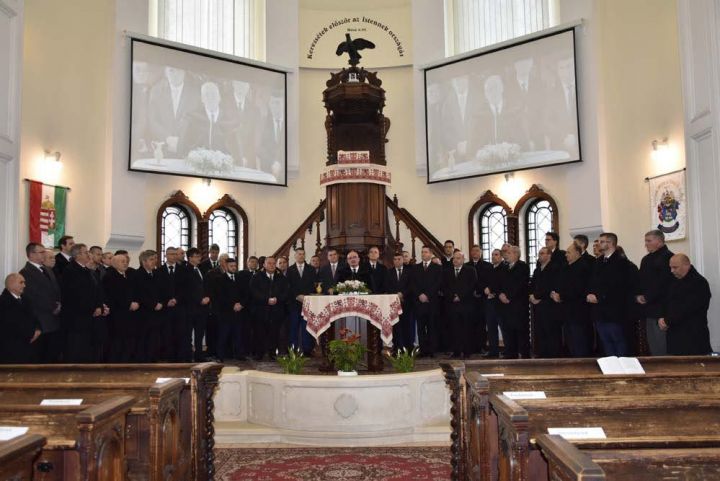 Presbiteri fogadalomtétel és fogadás Presbiteri fogadalomtétel és fogadás