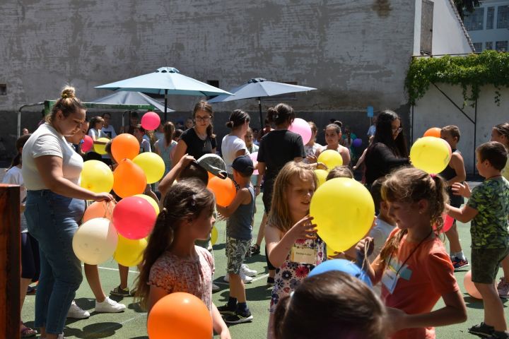 Szeretsz-e engem? - 5+1 Napos Klub Nyíregyházán