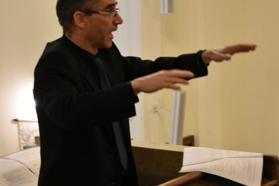 Nagypénteki passiós istentisztelet Nagypénteki passiós istentisztelet