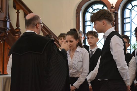 Konfirmáció Konfirmáció