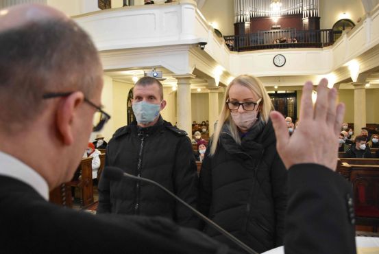 Házaspárok megáldása óév estéjén Házaspárok megáldása óév estéjén