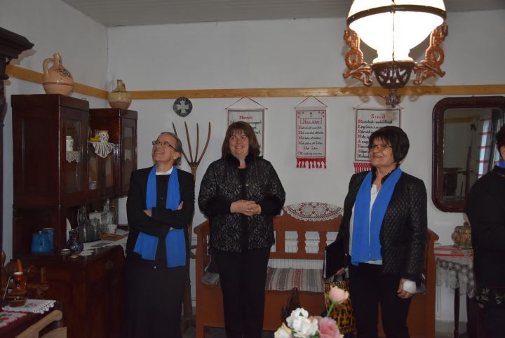 Énekkari szolgálat Mezőgecsén Énekkari szolgálat Mezőgecsén