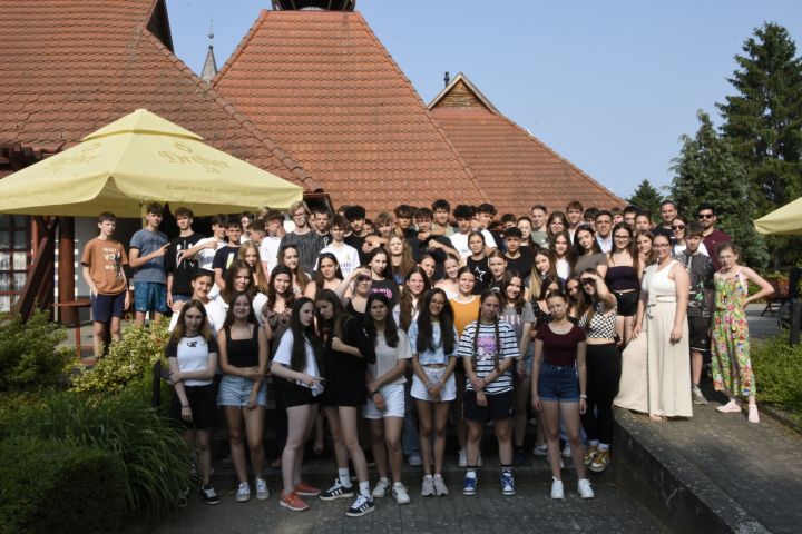 Tovább épül a lelki ház... - Konfirmandus kirándulás Beregdarócon