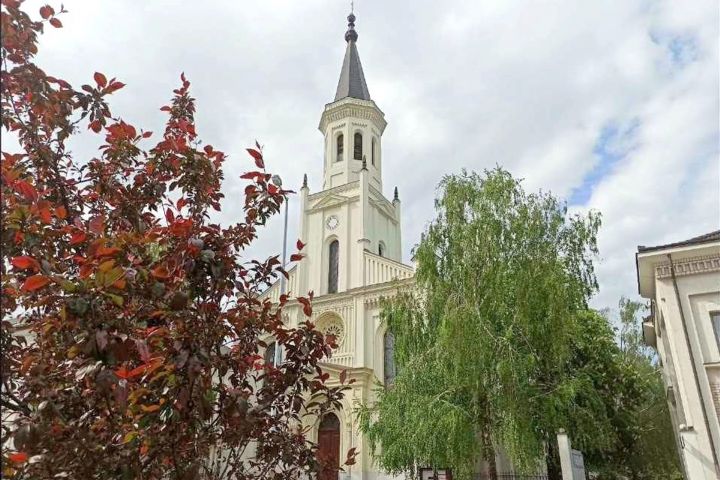 Vasárnap újra találkozhatunk a templomban!