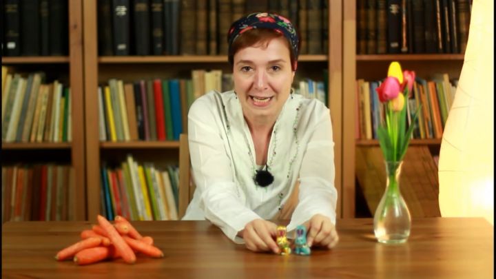 SÍRás helyett öröm - Papírszínház a papnénivel